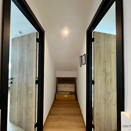 La D'exception Piscine Jacuzzi Sauna Hammam * Landen